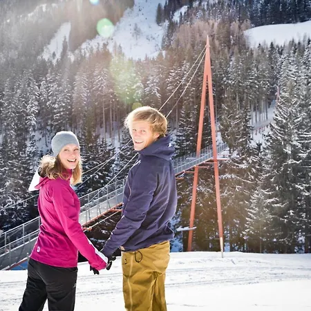 Alpenparks & Steve Aparthotel