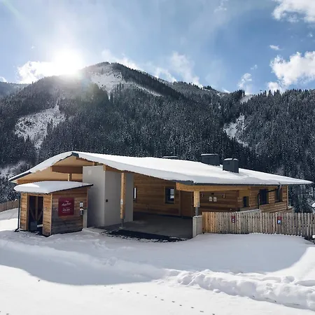Alpenparks & Steve Aparthotel *