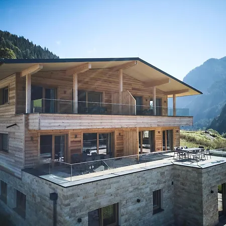 Alpenparks & Steve Aparthotel Viehhofen