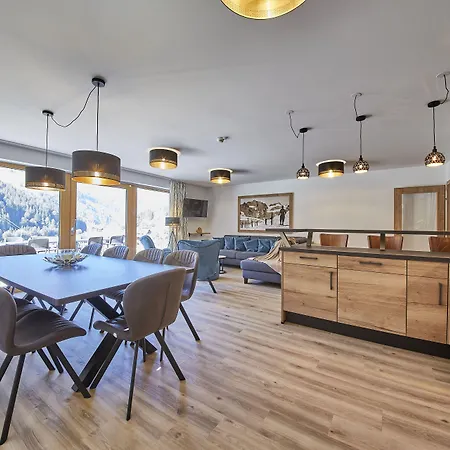 Alpenparks & Steve 4* Viehhofen