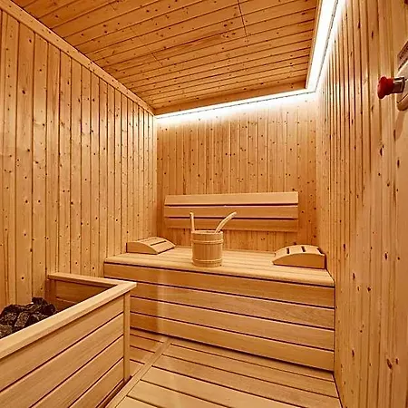 Alpenparks & Steve Lejlighedshotel 4*